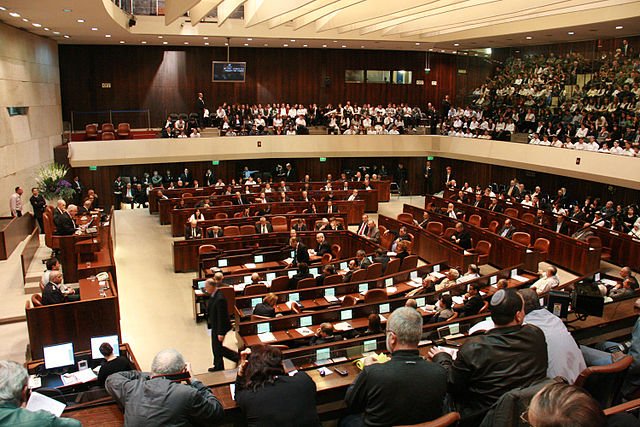 Israel Election Result: Netanyahu and Eisenkot Locked in a Deadlock, With Arab Parties Possibly Holding the Balance